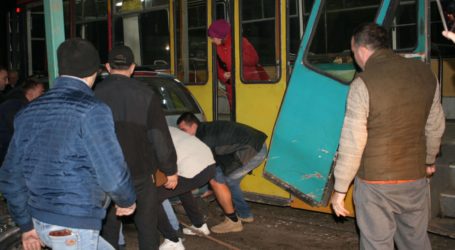 Клопоти комунальників, несподіванка на залізничних переїздах та весняні співи у Кам’янському