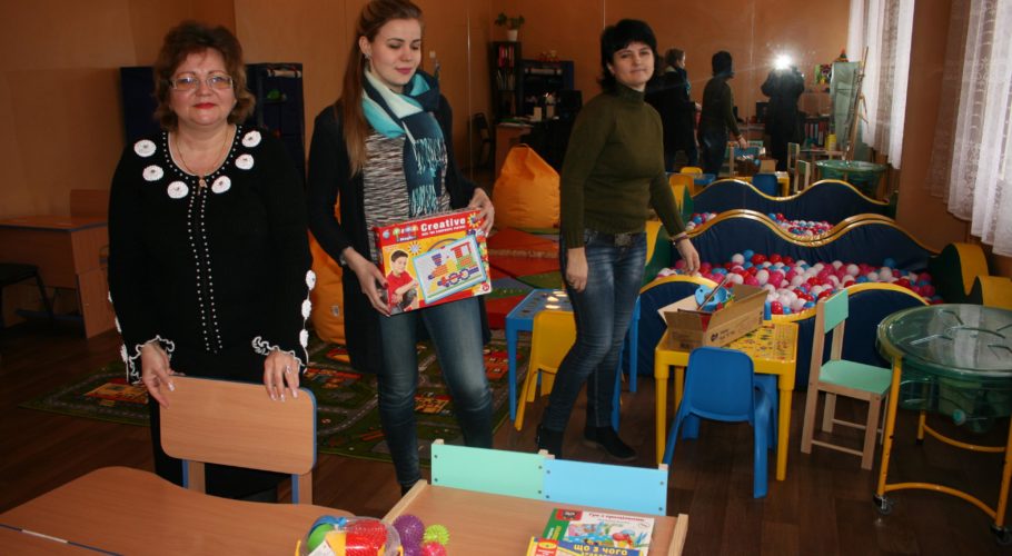 Центр допомоги родинам з особливими дітьми працює в центрі Кам’янського