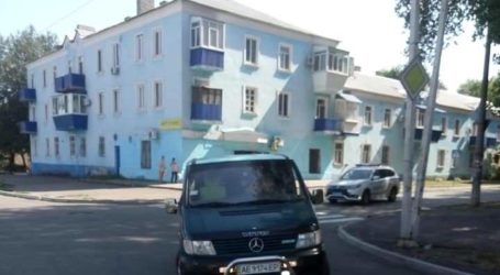 «Мерседес» не втік від переслідування на Соцмісті