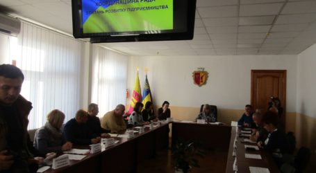 Підприємці та фіскали в Кам’янському обіцяють  співпрацювати