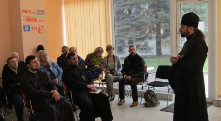 Представники християнських громад Кам’янського обговорили свою соціальну місію