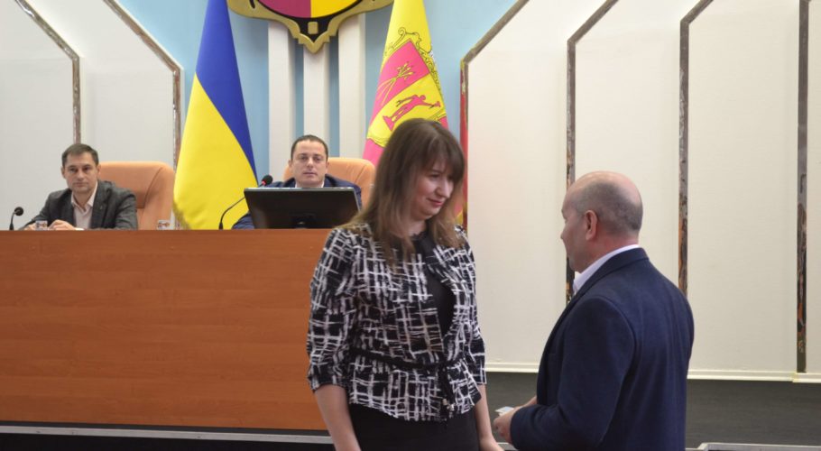 Сесія міськради в Кам’янському: понад 200 питань – менше, ніж за 120 хвилин