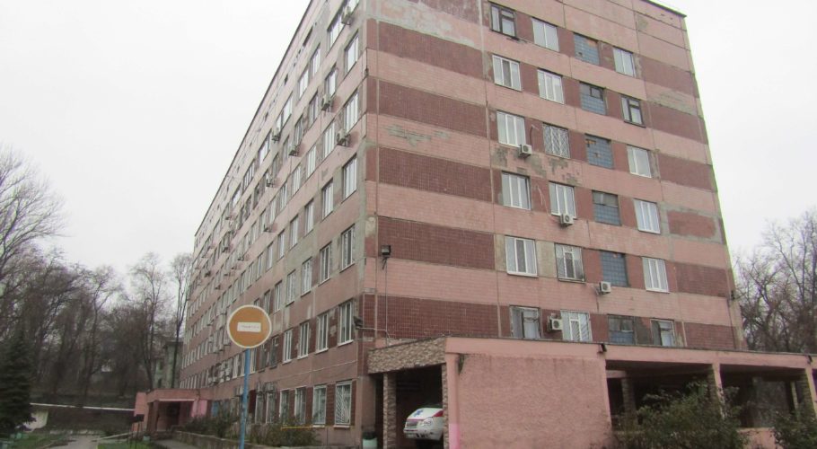 Торішній трагічний інцидент в 9-тій міськлікарні Кам’янського: новин немає