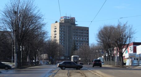 Найбільший у Кам’янському готель «Зоря» чекає реконструкція та оновлення (+фоторепортаж)