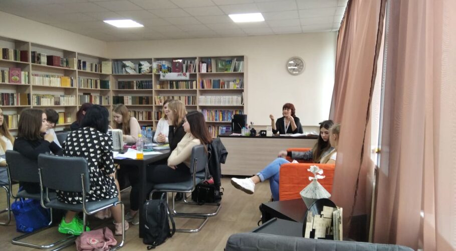 Новий директор «міськздраву»,  «Школа молодого журналіста» та маневри біля каналізаційного колектора в Кам’янському