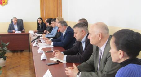 Кам’янське на карантині: з симптомами вірусної інфекції треба викликати «швидку допомогу»