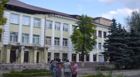 Кам’янське передає реконструкцію аварійної школи в область