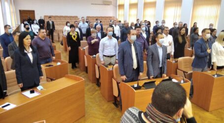 Дві підряд сесії міської ради нового скликання відбулись в Кам’янському
