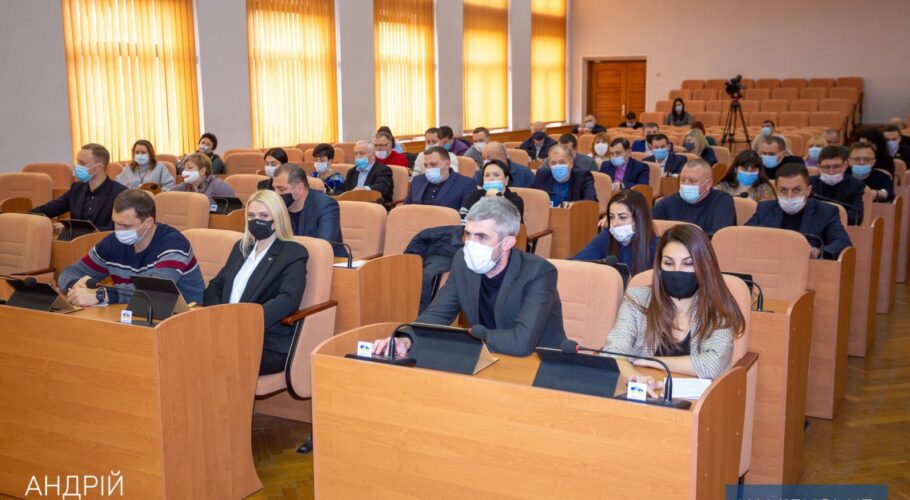 Кам’янських депутатів закріпили за округами
