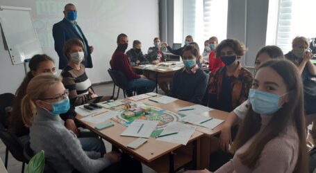 Молодіжний рух в Кам’янському за підтримки міського самоврядування набирає обертів