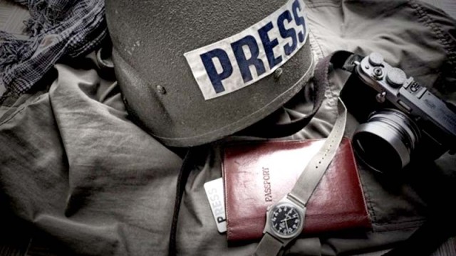 Через війну на Донбасі в Україні виникла ще одна лінія розмежування – в інформаційному просторі