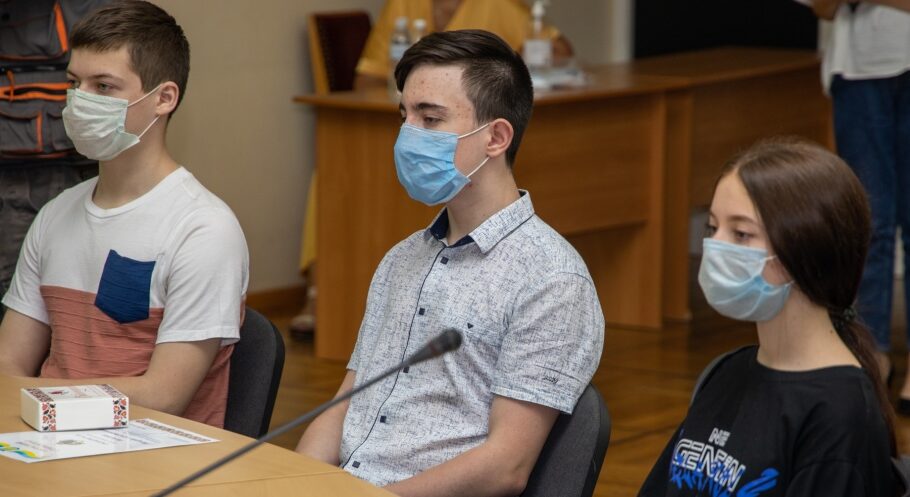 Молодь Дніпропетровщини запрошують позмагатися за звання кращого студента країни