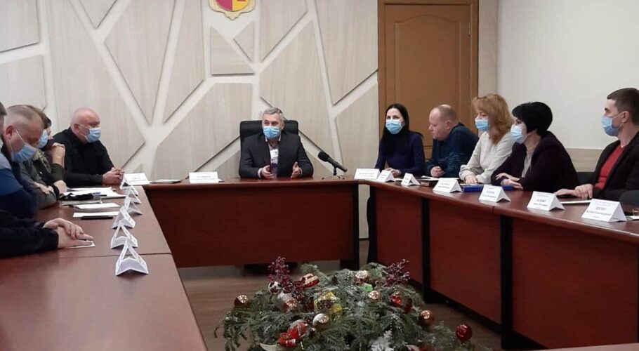 Услуги по обслуживанию домов и придомовых территорий в Каменском временно будет предоставлять КП «Теплотехник»