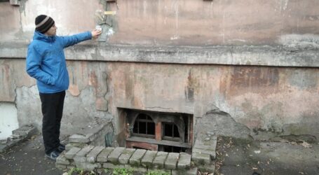 Підтоплення грунтовими водами руйнує житловий квартал в Кам’янському