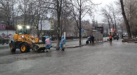 «Льодяне Різдво» в Кам’янському: проїхати легше, ніж пройти