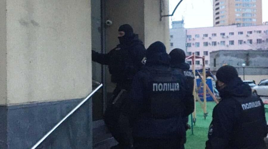 На Дніпропетровщині правоохоронці прикрили порностудію