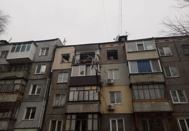Поліція Кам’янського розслідує причини вибуху в квартирі на вулиці Матросова