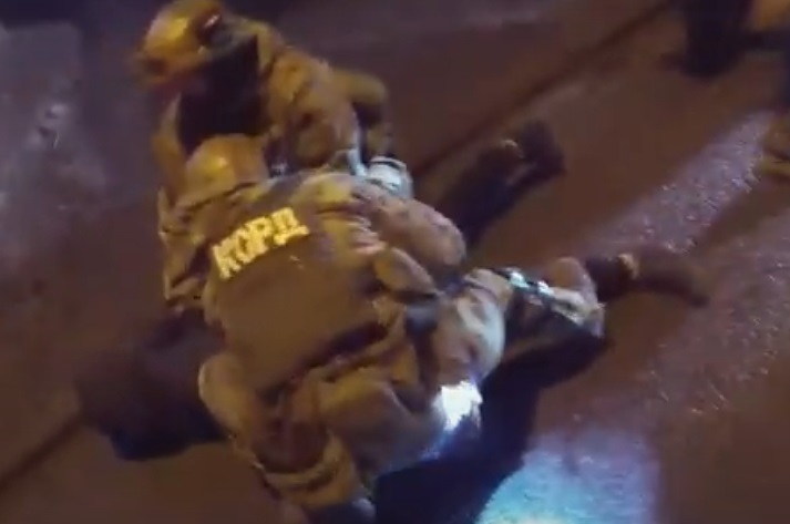 Правоохоронці затримали злочинну групу крадіїв, яка обікрала приватний будинок у Кам’янському