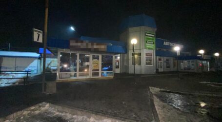На Дніпропетровщині чоловік побив продавчиню, пограбував магазин, а потім залишив записку з вибаченням