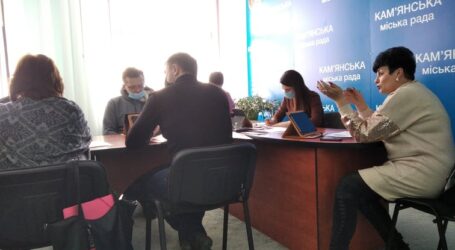 Про закупівлю вакцини від коронавірусу сперечались депутати міськради Кам’янського