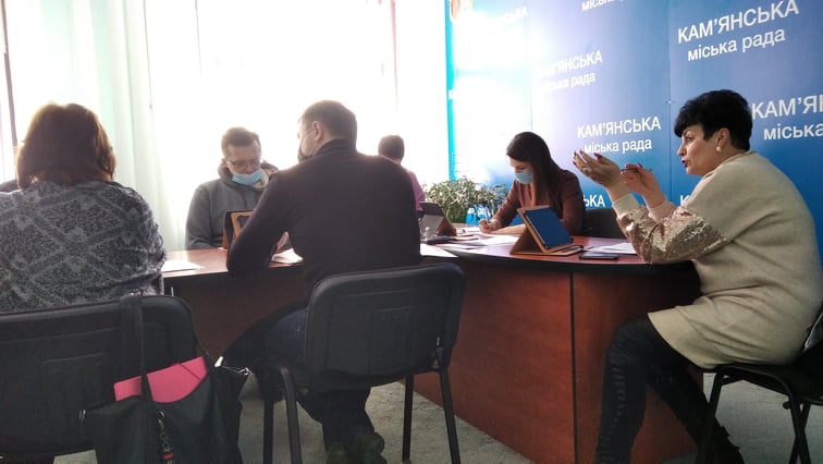 Про закупівлю вакцини від коронавірусу сперечались депутати міськради Кам’янського