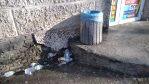 Проблему звалищ сміття біля офісів обговорювали члени міськвиконкому в Кам’янському - ФОТО