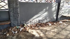 Проблему звалищ сміття біля офісів обговорювали члени міськвиконкому в Кам’янському - ФОТО
