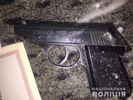 У Кам’янському затримали крадіїв-іноземців, які тікали від копів через річку