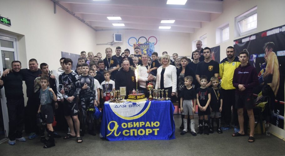 У Кам’янському відбувся відкритий турнір з кікбоксингу «ІСКА»