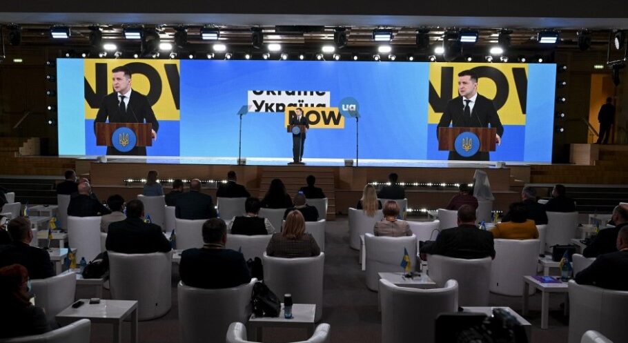 Стартував всеукраїнський форум про COVID-19: де подивитися