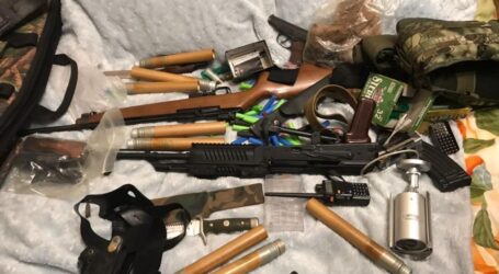 У Дніпрі чоловік стріляв прямо з вікна квартири