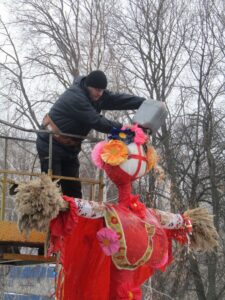 Хіміки відсвяткували Масляну в Кам’янському - ФОТО