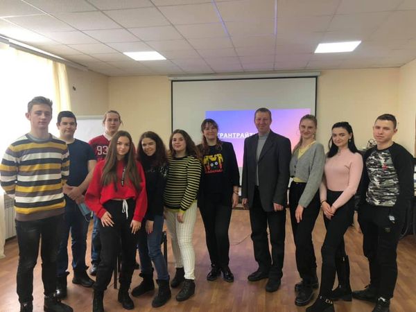 У Кам’янському відбувся тренінговий курс «Я – грантоїд»