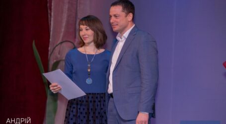 Жінки Кам’янського приймали вітання від міського голови