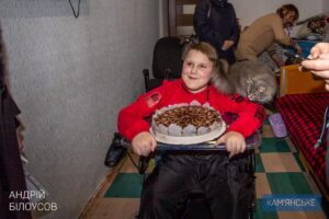 Міський голова Кам'янського привітав мам, які виховують особливих діток - ФОТО