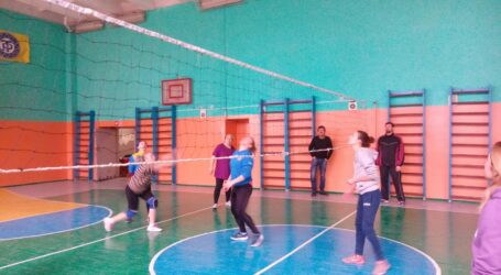 У Кам’янському відбувся турнір з волейболу серед спортсменів з вадами слуху