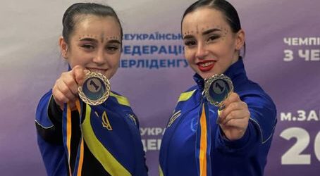 Юні кам’янчанки вибороли 11 медалей на чемпіонаті України з Черліденгу