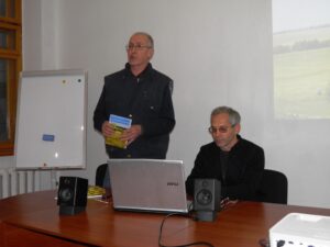 краєзнавці