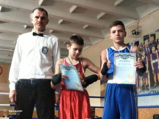 Чотири кам’янські боксери стали переможцями Всеукраїнського турніру