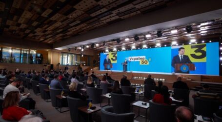 В Україні створять Центр протидії дезінформації