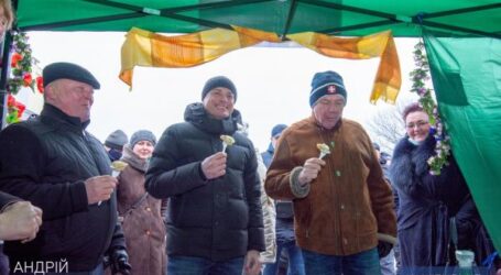Как в Каменском Масленицу отмечали