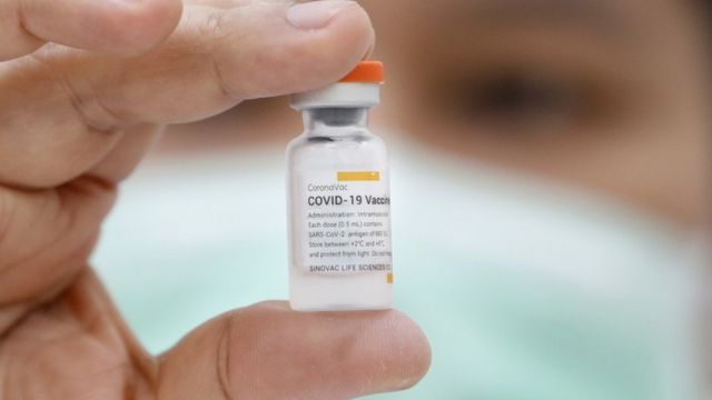 В Україні розпочинається щеплення вакциною CoronaVac проти COVID-19