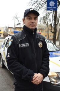 У Кам'янському патрульний у свій вихідний затримав грбіжника - ФОТО