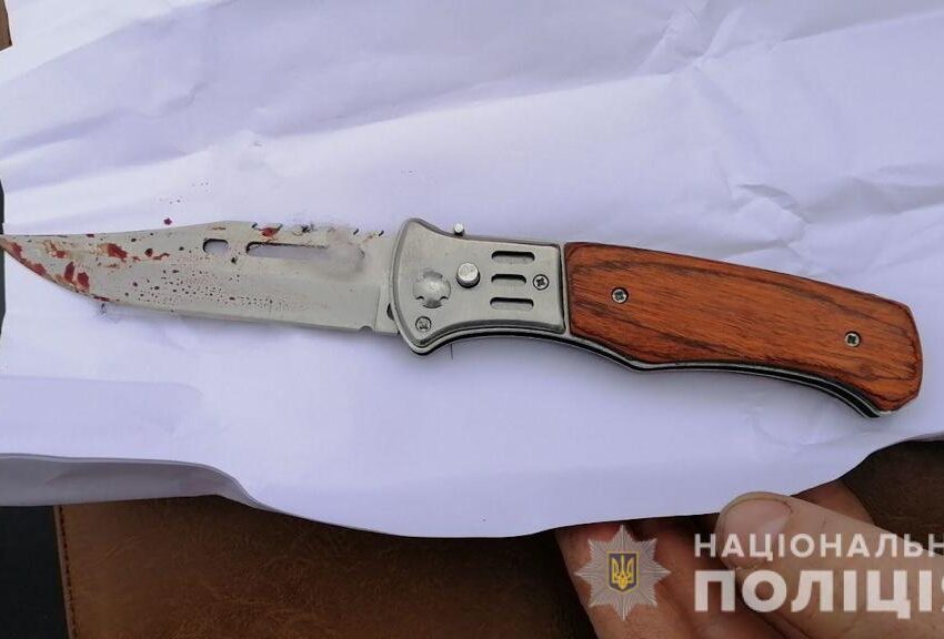 Поліцейські Дніпра затримали чоловіка за замах на вбивство знайомого