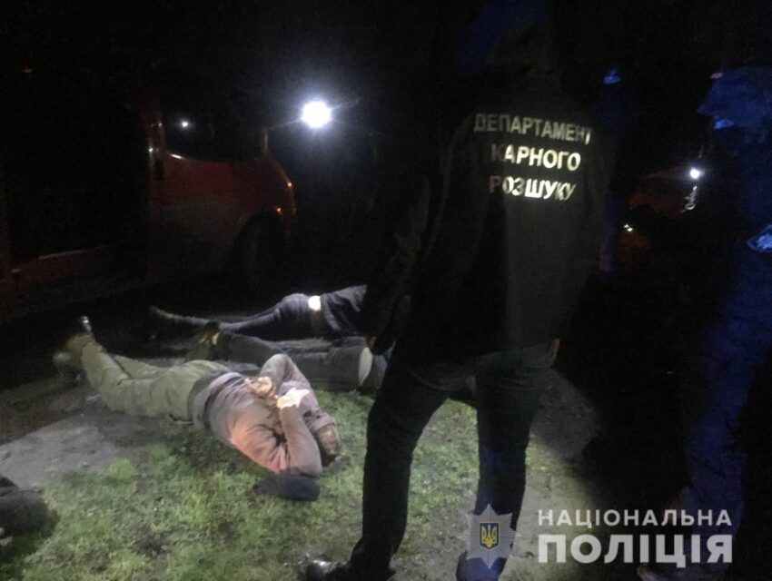 На Дніпропетровщині затримали злочинну групу за крадіжки з підприємства стратегічного значення