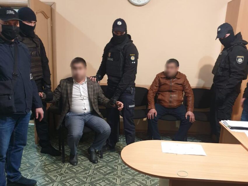 На Дніпропетровщині громадяни Росії намагалися підкупити поліцейського