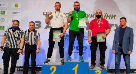 Кам’янчанин Дмитро Сорока здобув звання чемпіона України з армспорту
