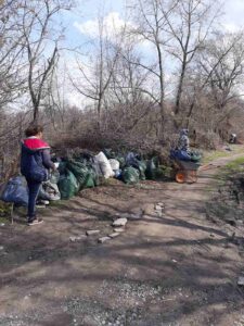Мешканці приватного сектору долучаються до місячника з благоустрою - ФОТО