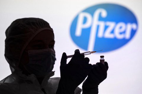 Україна отримала вакцину Pfizer