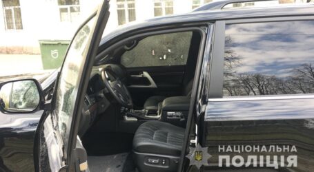 У Дніпрі серед білого дня застрелили чоловіка (відео)
